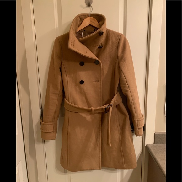 Aritzia Jackets & Blazers - Aritzia Babaton Jacket